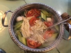 -老唐三下锅 ·张家界地标美食(溪布街店)