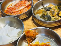 -韩景台烤肉(八大处店)