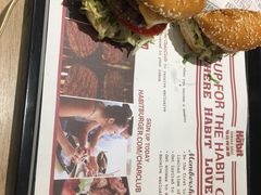 -The Habit Burger Grill 哈比特汉堡(爱琴海店)