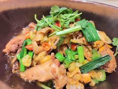 秘制黄焖牛三鲜-俏湘私房菜(国贸店)