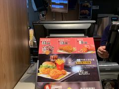 -麦当劳(宝山大厦店)