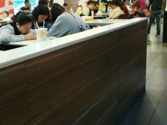 -麦当劳(伟城广场店)