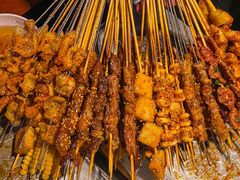 -卞二小串·鹤岗烧烤·坑烤(永定路店)