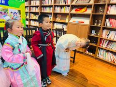 -蓝话筒·少儿成人演讲口才·主持朗诵·戏剧表演(大华第一坊店)