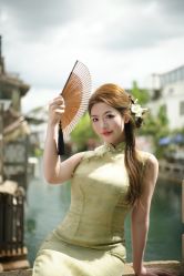 -一揽芳华汉服旗袍体验馆(拙政园店)