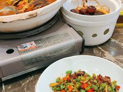 -南京悦客假日酒店