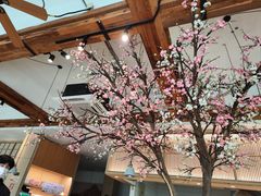 -蜜桃餐厅·伴山(湖滨商业街店)