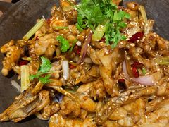 香辣牛蛙-西街夜油条·麻团包乌饭