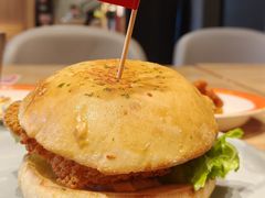 三脆多汁汉堡-必胜客(海雅PH店)