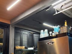 -CowCow其其·牛杂咖啡公司(六运店)
