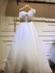 点击看大图 婚纱-南京宝娜嫁衣婚纱礼服馆(中央路店)