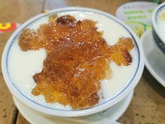桃胶姜撞奶-仁信老铺甜品(北京路店)