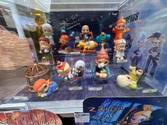 -泡泡玛特POPMART (北京超极合生汇店)