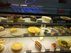 -Nadeje(Plaza Mahkota)