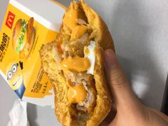 -麦当劳(中二横路店)