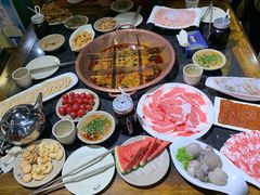 -重庆袁老四火锅(兖州九州新天地店)