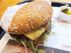 -The Habit Burger Grill 哈比特汉堡(复兴soho店)