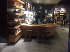 -星巴克臻选(济南万达店)