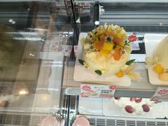 -花花卷卷·鲜食蛋糕(静安久光百货店)