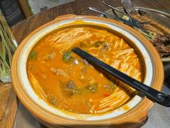 酸汤肥牛-滇越乘象云南餐厅(豆各庄店)