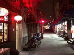门面-邱记私房菜·十八年本地菜