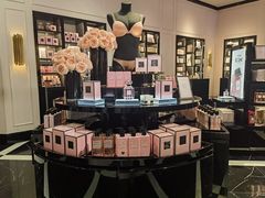 -Victoria's Secret(杭州湖滨银泰in77店)