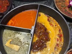 -热火朝天鲜切牛肉火锅(南强街巷店)