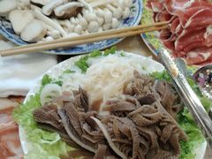 -清真马家美食城•海鲜•青岛菜•火锅(延安三路店)
