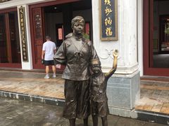 -海口骑楼小吃街