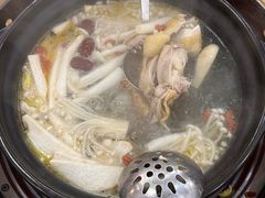 -濠轩阁特色生蚝火锅(水湾路店)