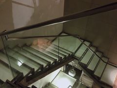 -穹六人间 people 6(岳阳路店)