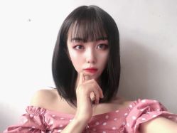-时尚殿堂明星门店