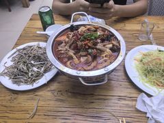 -溢心园香河肉饼总店