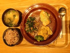 煎三文鱼配莳萝沙司-MUJI无印良品(深圳深业上城城市旗舰店)
