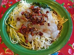 -闯关东东北农家菜(崂山石老人店)
