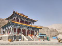 -无极龙凤宫