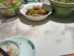 -绿草地·湘菜(酃湖师院店)