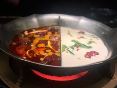 -湊湊火锅·茶憩(打浦桥日月光店)