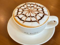 -Café Monson