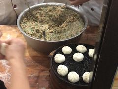 -舒小笼松针小笼包