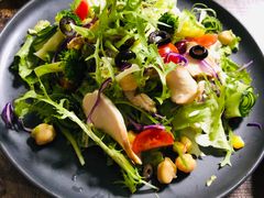 传统鸡胸肉沙拉-HIGH FIVE哈福手工汉堡(桂林路店)