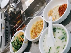 -海底捞火锅(凯德广场店)