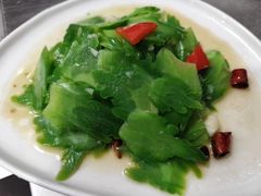 -美食佳菜豆腐鱼庄