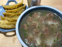 -老新隆牛肉锅贴(新街口店)