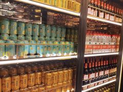 -钱小奴海鲜自助黑金店(杭州滨江龙湖店)