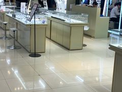 -宝岛眼镜(群光广场店)