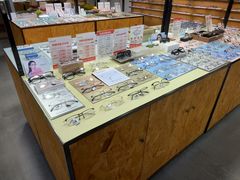 -罗伯特眼镜·蔡司官方授权(罗湖国贸店)