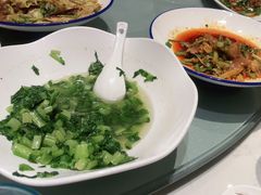 -辣螃铠盆盆蟹大排档(海昌店)