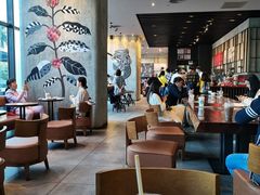 大堂-星巴克(广州白云万达2层店)