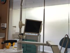 -上海仁爱医院口腔科 · 种植